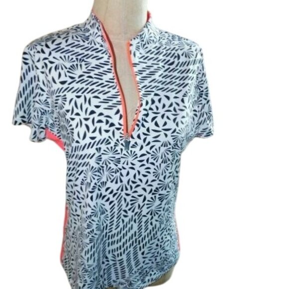Tail Activewear Size M Medium Print Golf Tennis Pickleball Top - Picture 3 of 3